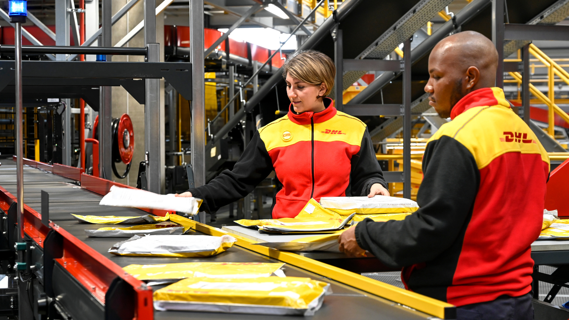 DHL Express : « Nous recrutons en priorité des opérationnels »