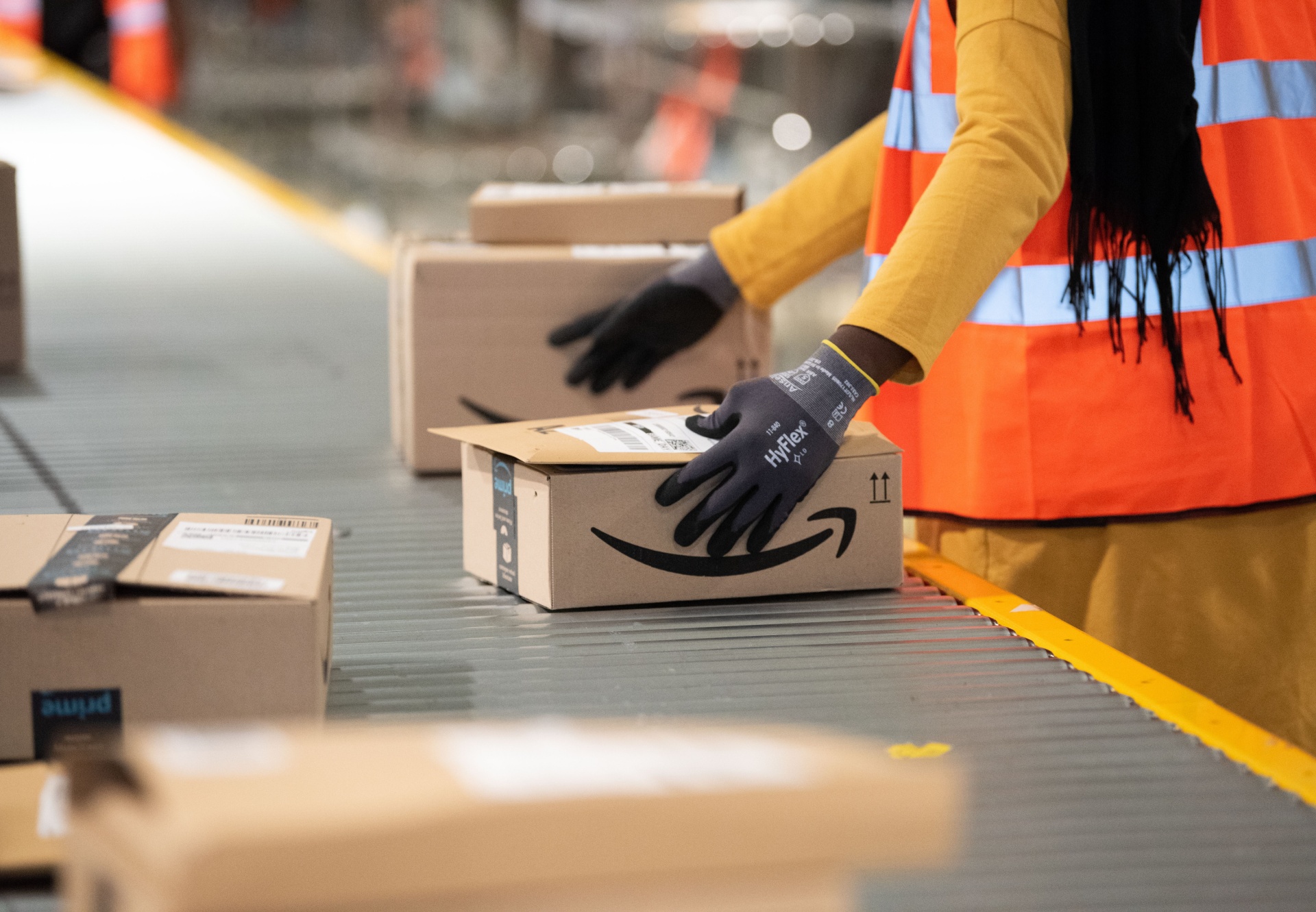 8 000 emplois saisonniers à pourvoir chez Amazon
